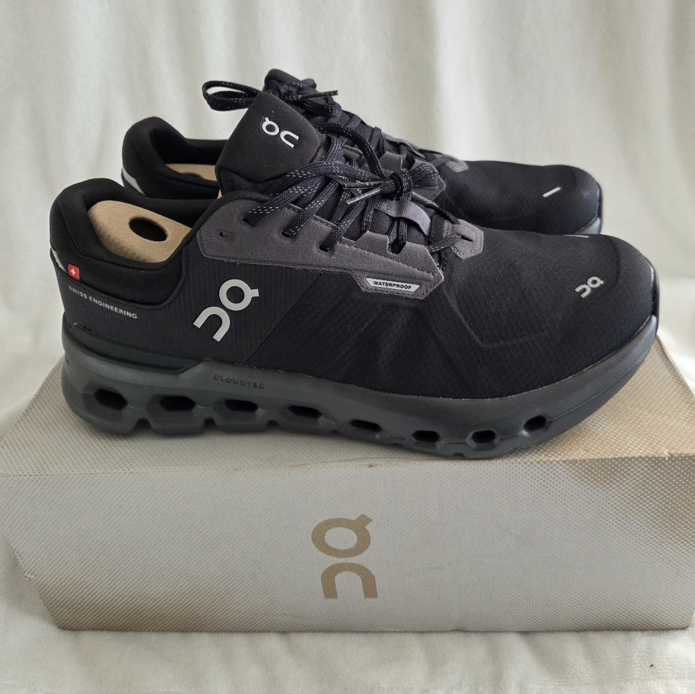 On Cloudrunner 2 Waterproof Running Shoe Sneaker Magnet Black Men US Size 10 NIB